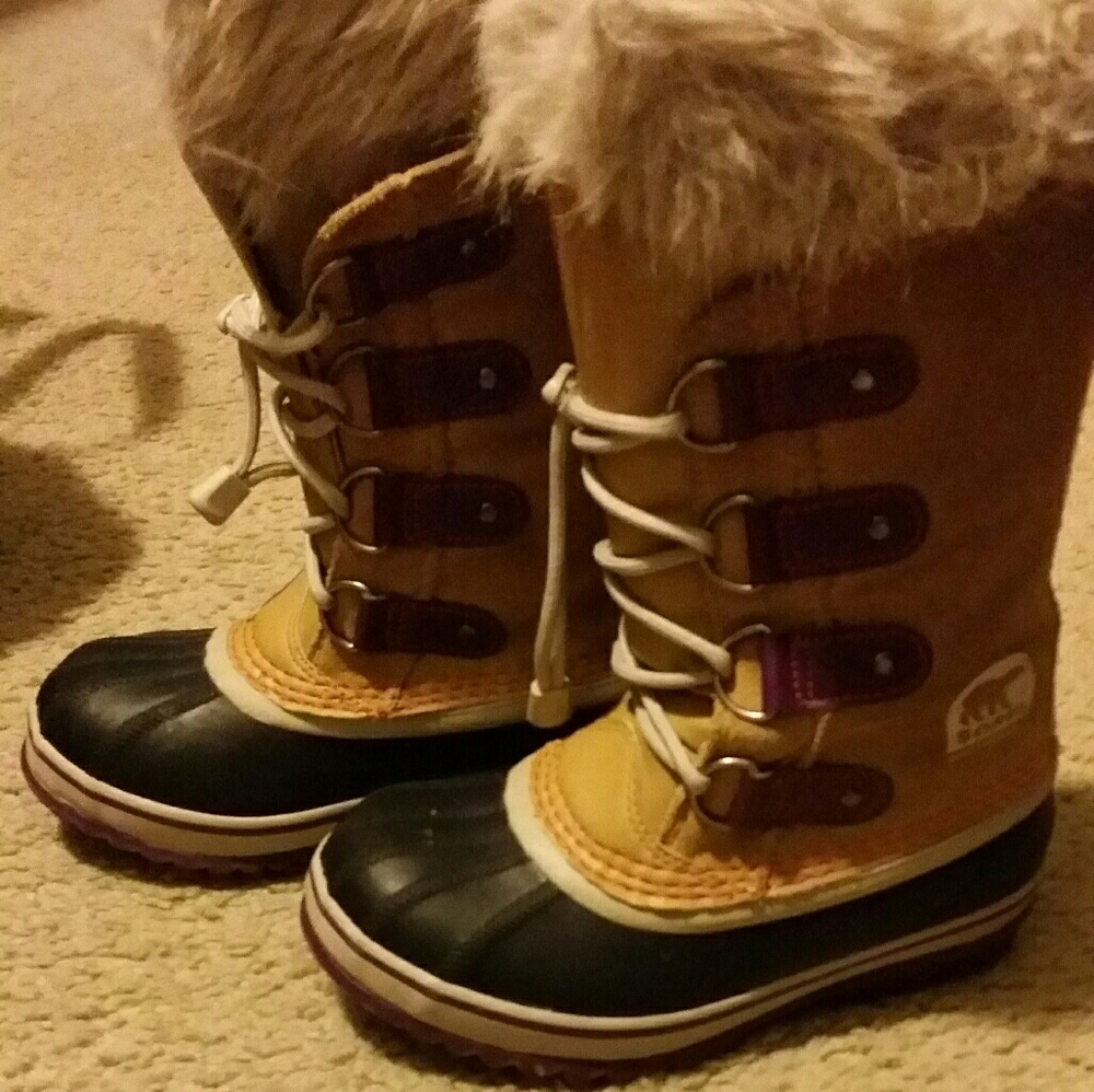 SOREL kids girls Joan of Arctic Insulated win.boot